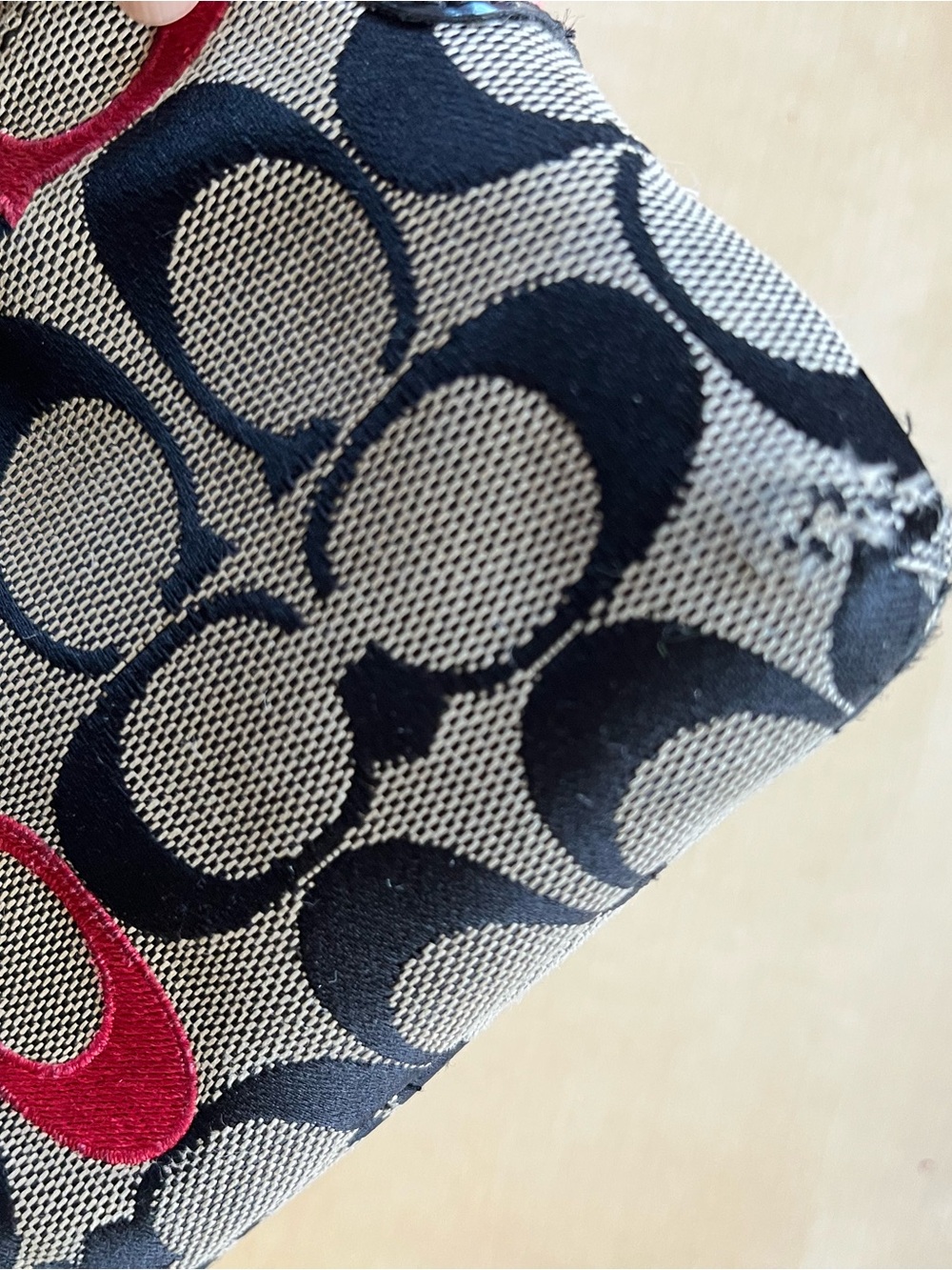 Coach Poppy Signature Wristlet in Black, Gray & Red - Picture 12 of 14